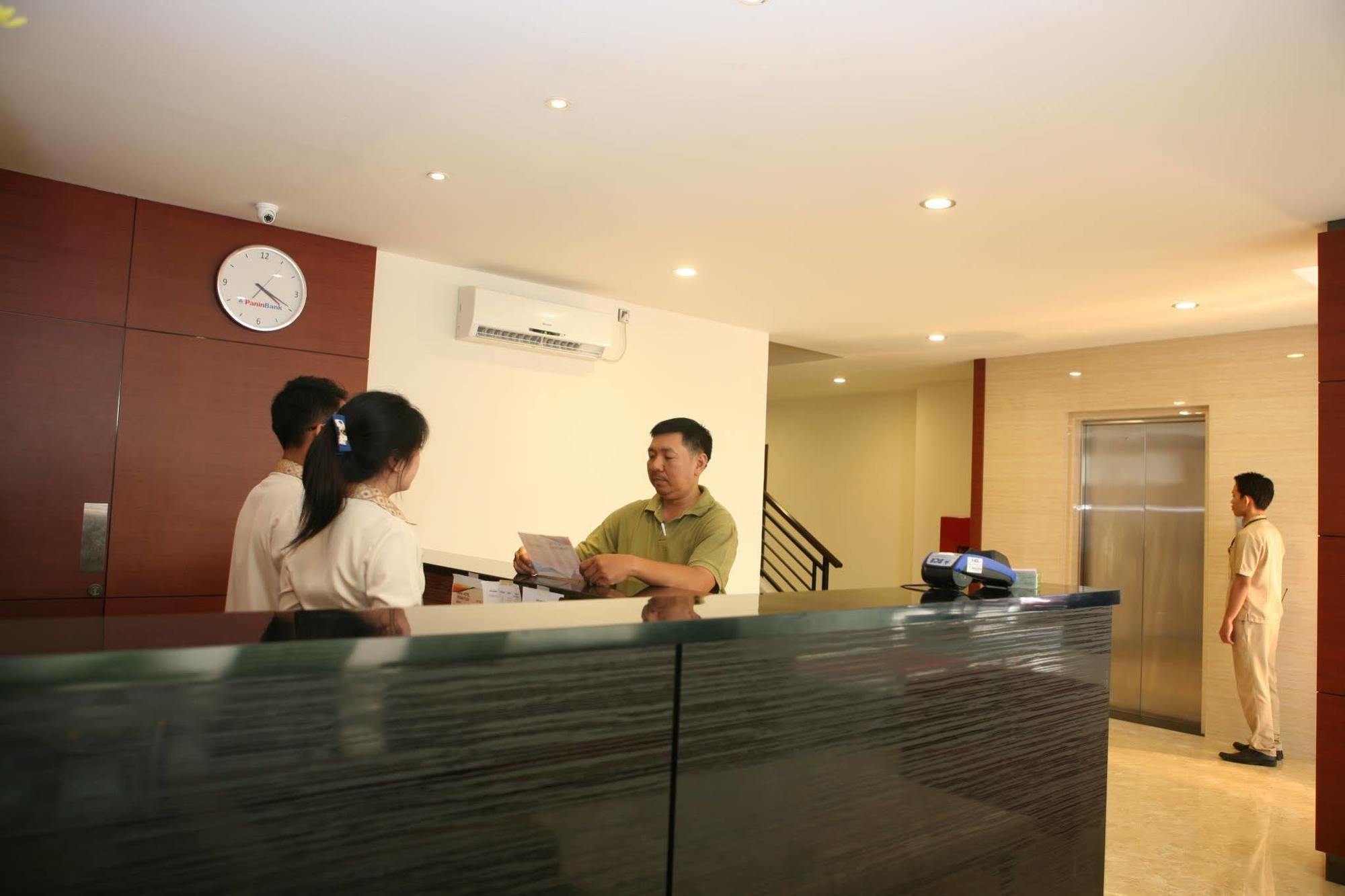 Hana Hotel Batam Exteriér fotografie